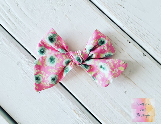 GREEN FLORAL ON PINK
