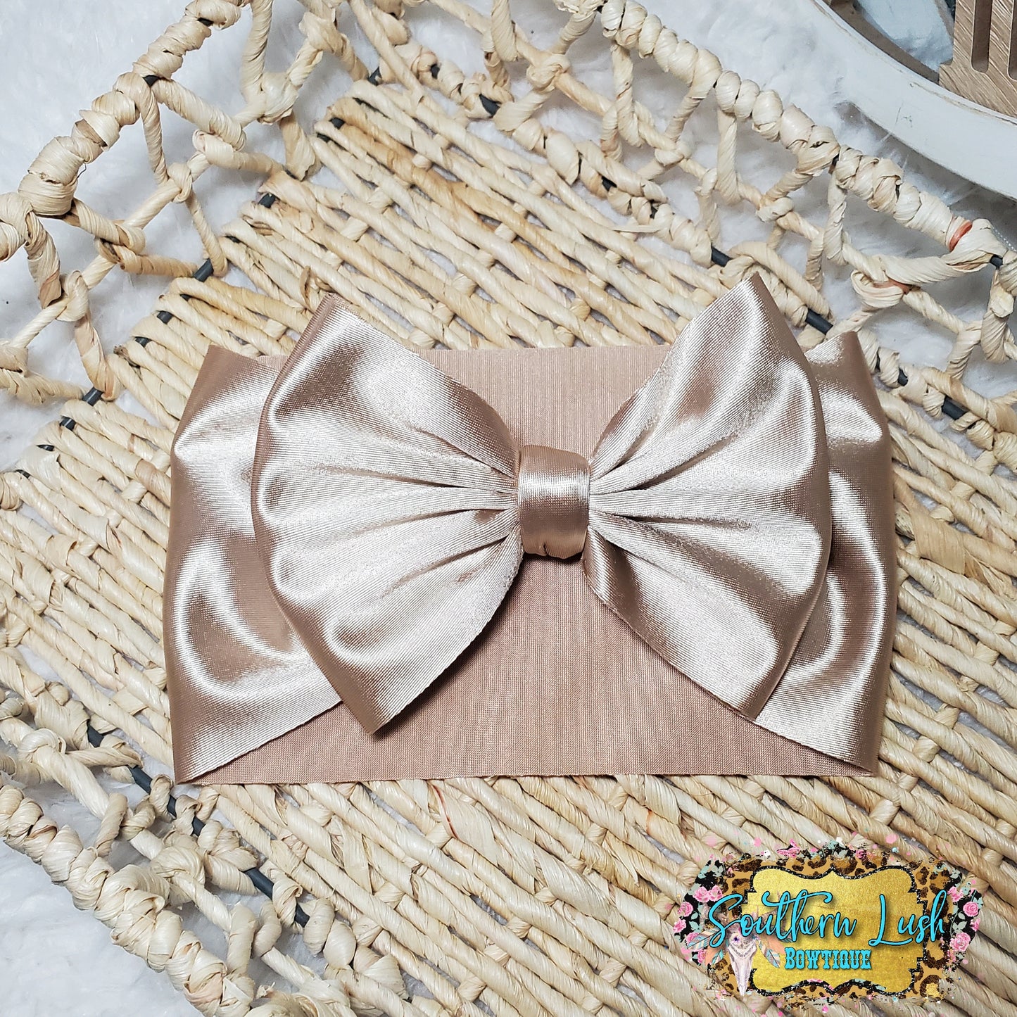 CHAMPAGNE SATIN