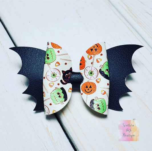 CAKE POPS BAT