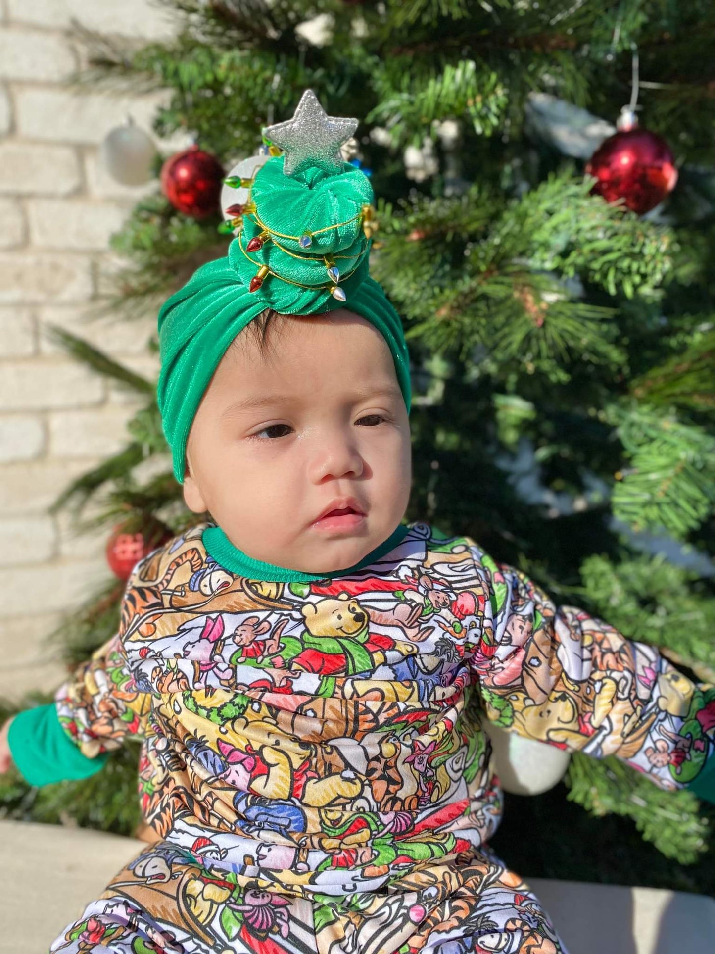 CHRISTMAS TREE( VELVET)