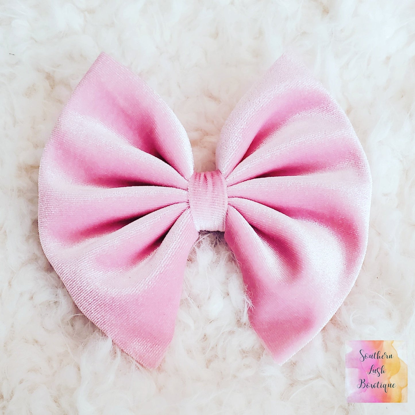 LIGHT PINK VELVET