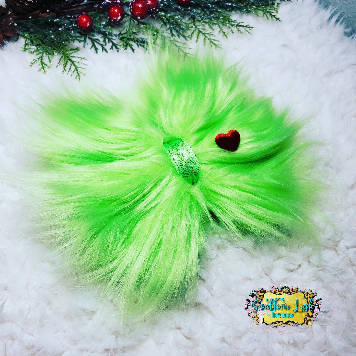 HEART GREEN FUR