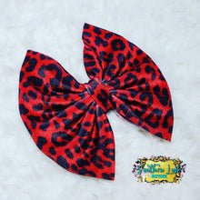 Load image into Gallery viewer, RED LEOPARD VELVET
