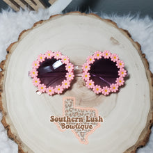 Load image into Gallery viewer, PINK DAISY SUNNIES
