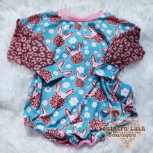 Load image into Gallery viewer, (RTS) 18/24m CHEETAH BUNNY SWEATER ROMPER
